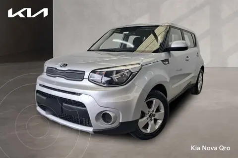 Kia Soul LX usado (2019) color Plata precio $220,000