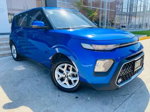 Kia Soul LX usado (2021) color Azul precio $260,000