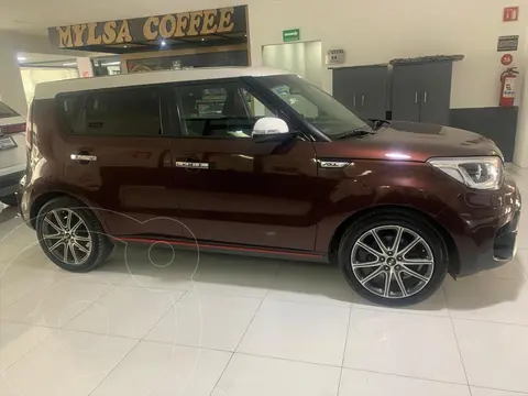 Kia Soul 5P SX L4/1.6/T AUT usado (2017) color Cafe precio $155,000