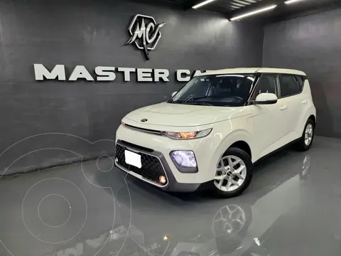 Kia Soul LX Aut usado (2020) color Blanco precio $255,000