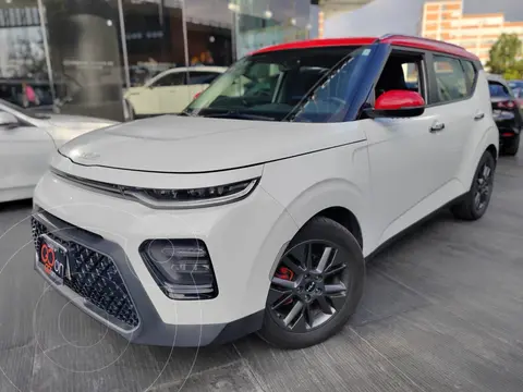 Kia Soul EX Aut usado (2022) color Blanco financiado en mensualidades(enganche $96,738 mensualidades desde $7,397)