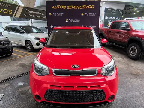 Kia Soul LX Aut usado (2016) color Rojo Infierno precio $170,000