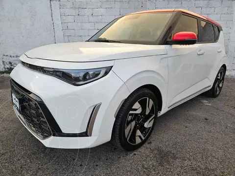 Kia Soul GT Line usado (2023) color Blanco precio $409,000