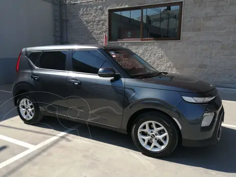 Kia Soul LX usado (2021) color Gris financiado en mensualidades(enganche $94,500 mensualidades desde $6,670)