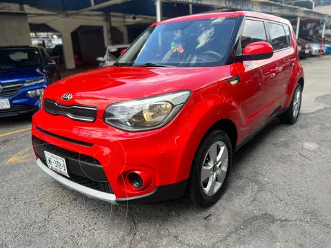 Kia Soul LX usado (2019) color Rojo precio $227,700