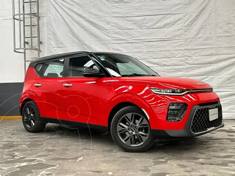 Kia Soul EX Aut usado (2022) color Rojo precio $360,000