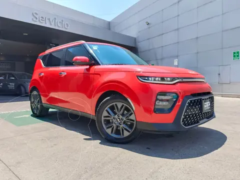 Kia Soul EX Aut usado (2022) color Rojo precio $345,000