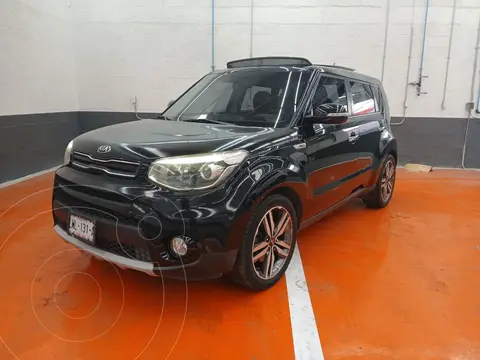 Kia Soul EX Pack Aut usado (2019) color Negro precio $307,414