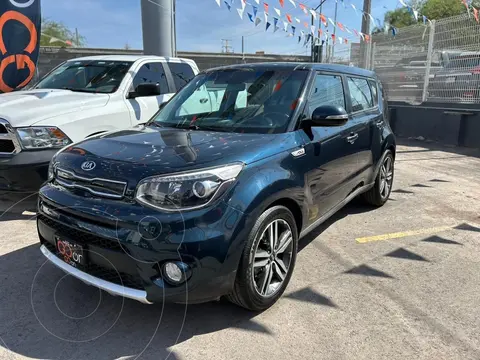 Kia Soul EX Aut usado (2018) color Azul Marino precio $259,000