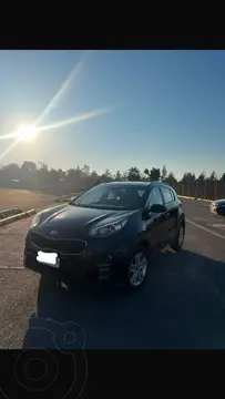 Kia Sportage 2.0L LX 4x2 Aut usado (2017) color Negro precio $9.700.000