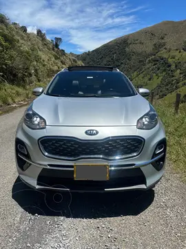KIA Sportage 2.0L Zenith Aut 4x4 usado (2019) color Gris precio $96.000.000