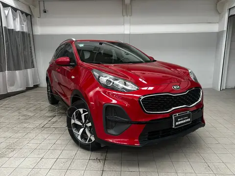 Kia Sportage 2.0L LX usado (2022) color Rojo precio $355,000