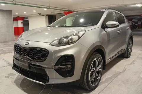 foto Kia Sportage EX Pack 2.0L Aut usado (2021) color Marrón precio $389,900