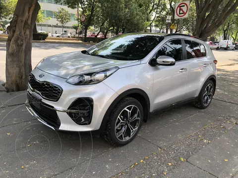 Kia Sportage EX Pack 2.4L usado (2021) color Plata precio $435,000