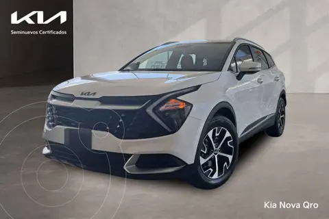 Kia Sportage EX usado (2023) color Blanco financiado en mensualidades(enganche $119,900 mensualidades desde $10,293)