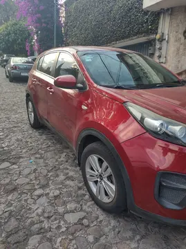 Kia Sportage LX 2.0L Aut usado (2017) color Rojo precio $195,000