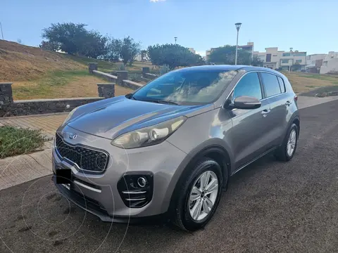 Kia Sportage EX 2.0L Aut usado (2017) color Gris precio $224,999