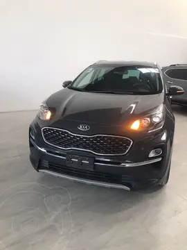 Kia Sportage 2.0L EX usado (2021) color Gris Oscuro precio $370,000