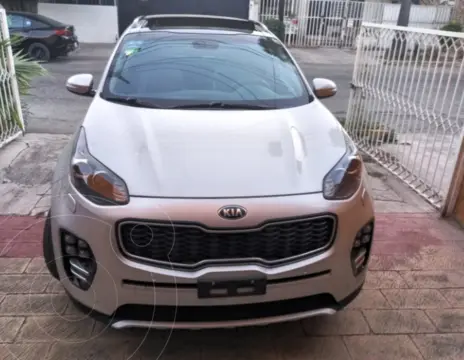Kia Sportage EX Pack 2.4L usado (2018) color Plata precio $329,000