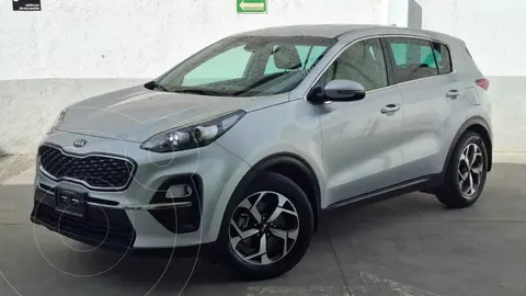 Kia Sportage EX 2.0L Aut usado (2019) color Plata precio $294,000