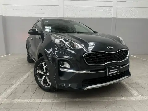 Kia Sportage EX 2.0L usado (2021) color Gris Oscuro precio $349,800