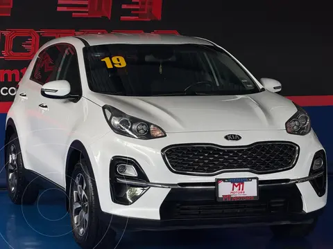 Kia Sportage EX 2.0L usado (2019) color Blanco Perla precio $292,000