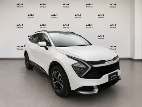 Kia Sportage EX Pack usado (2023) color Blanco Nieve Perla precio $460,000