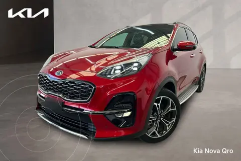 Kia Sportage SX 2.4L usado (2020) color Rojo precio $350,000