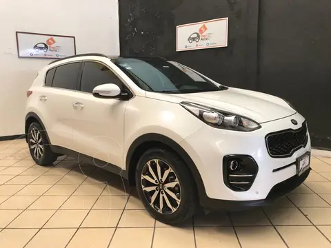foto Kia Sportage EX Pack 2.0L usado (2018) color Blanco precio $368,500