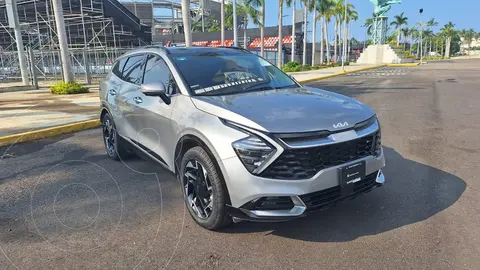 Kia Sportage SXL usado (2023) color Blanco financiado en mensualidades(enganche $112,200 mensualidades desde $13,647)