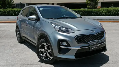 Kia Sportage EX 2.0L usado (2020) color Gris precio $329,800