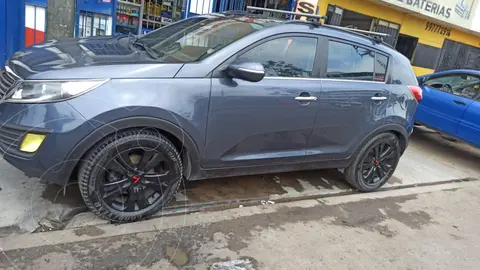 foto KIA Sportage 2.0L Full Aut usado (2013) color Azul precio u$s13,800