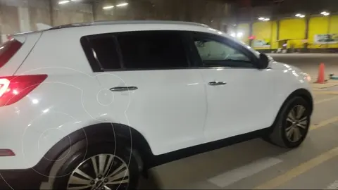 KIA Sportage 2.0L Dluxe usado (2014) color Blanco precio u$s11,500