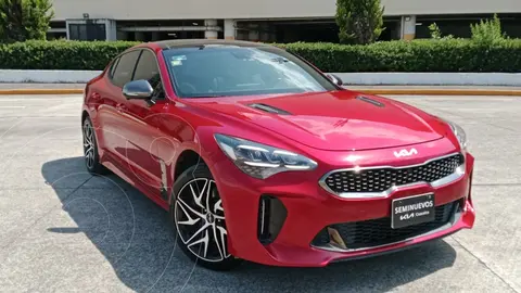 Kia Stinger GT Line usado (2022) color Rojo financiado en mensualidades(enganche $127,634 mensualidades desde $14,686)
