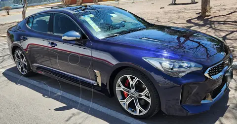Kia Stinger 3.3L GT usado (2021) color Azul precio $520,000