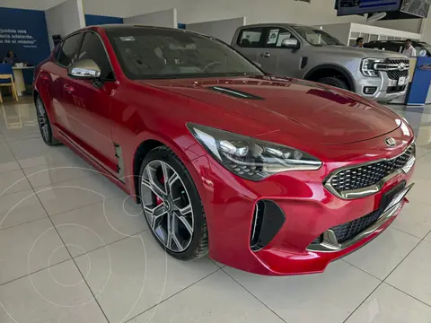 Kia Stinger GT Line usado (2019) color Rojo precio $425,000