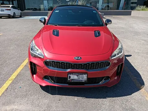 Kia Stinger GT usado (2019) color Rojo precio $475,000
