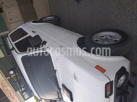 foto Lada Niva 4x4 L4 1.6 8V usado (2001) color Blanco precio u$s1.200