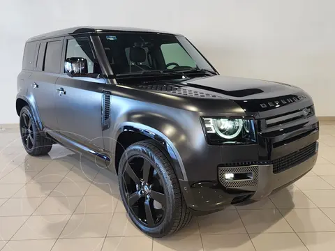 Land Rover Defender 110 V8 Carpathian Edition usado (2024) color Negro Santorini financiado en mensualidades(enganche $909,650 mensualidades desde $40,458)