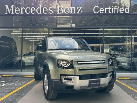 Land Rover Defender 90 P400 S MHEV usado (2021) color verde musgo financiado en mensualidades(enganche $585,200 mensualidades desde $25,140)