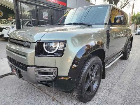 Land Rover Defender 110 X usado (2022) color Verde financiado en mensualidades(enganche $593,693 mensualidades desde $36,909)