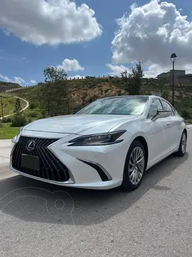 Lexus ES 350 usado (2022) color Blanco precio $850,000