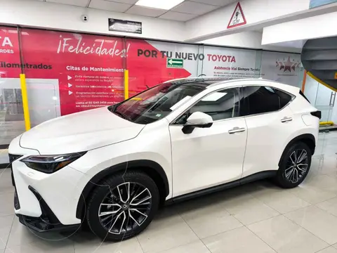 Lexus NX Hybrid 350H Luxury usado (2025) color Blanco precio $1,250,000