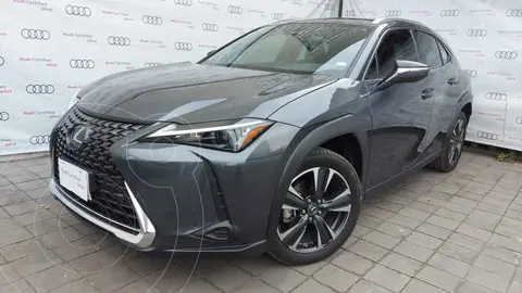 Lexus UX Hybrid 250 usado (2023) color Dorado precio $649,000