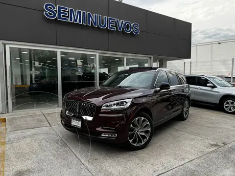 Lincoln Aviator Grand Touring usado (2022) color violeta oscuro precio $1,430,000