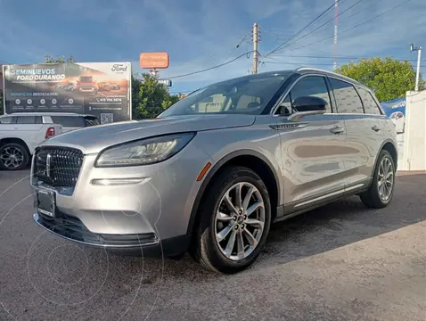 Lincoln Corsair 2.0L usado (2021) color Plata precio $440,000
