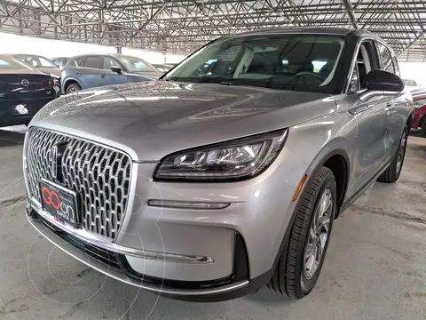 Lincoln Corsair 2.0L usado (2023) color plateado precio $570,000