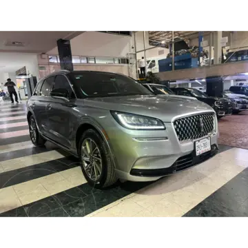 Lincoln Corsair 2.0L Reserve FWD usado (2022) color Gris precio $490,000