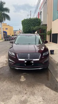 Lincoln MKC Select usado (2019) color Rojo precio $400,000