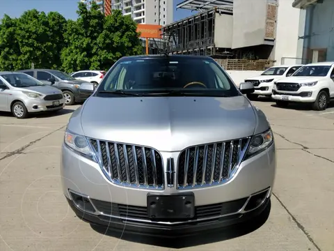 Lincoln MKX 3.7L 4x4 usado (2014) color Plateado precio $240,000